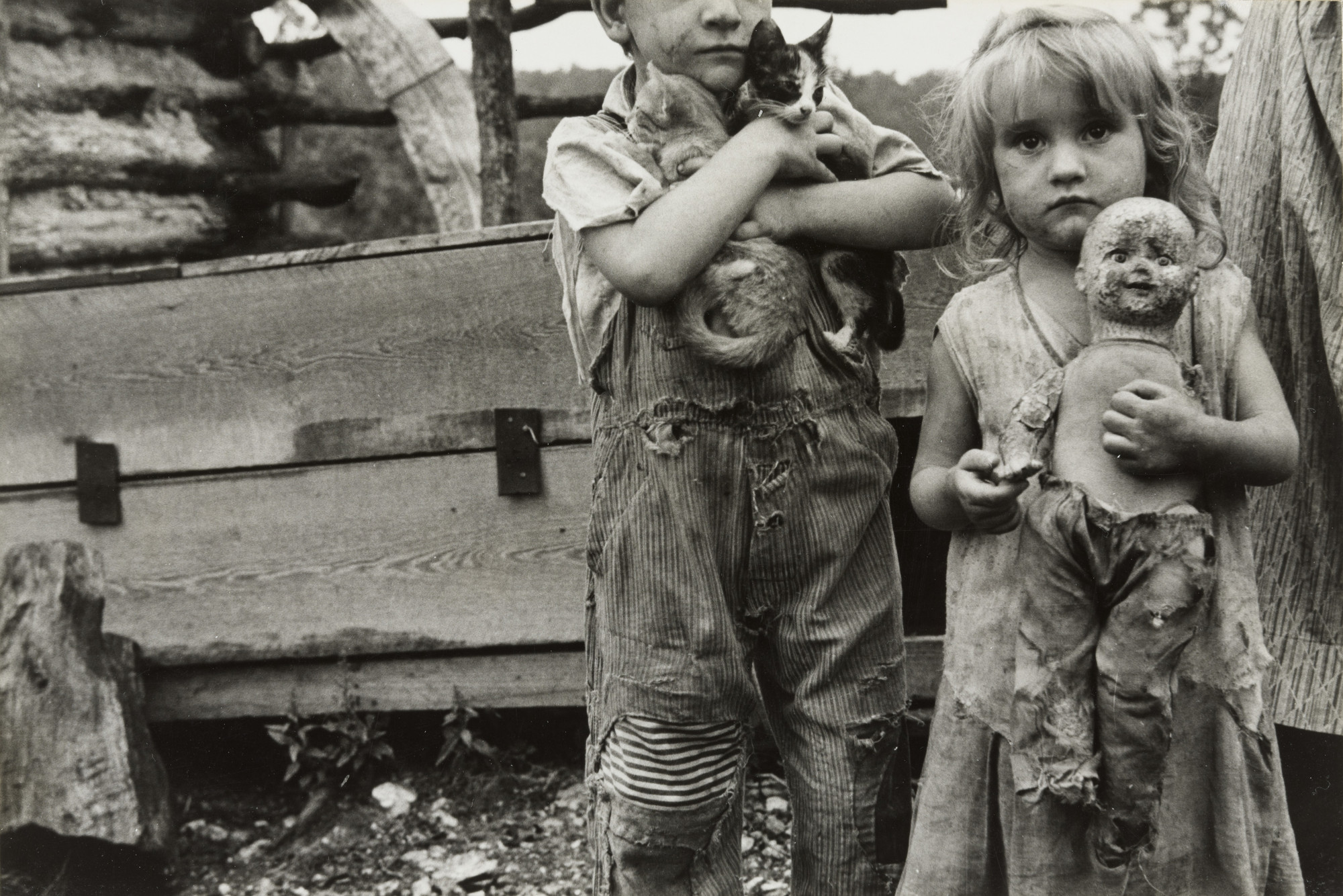 Ben Shahn. Children of Destitute Mountaineer, Arkansas. 1935
