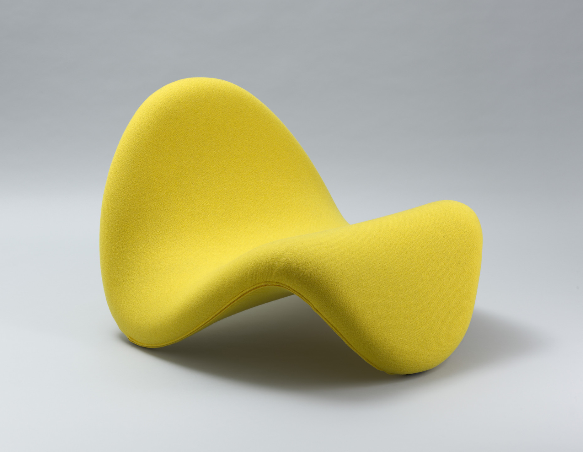 Pierre Paulin. Tongue Chair (model 577). 1967