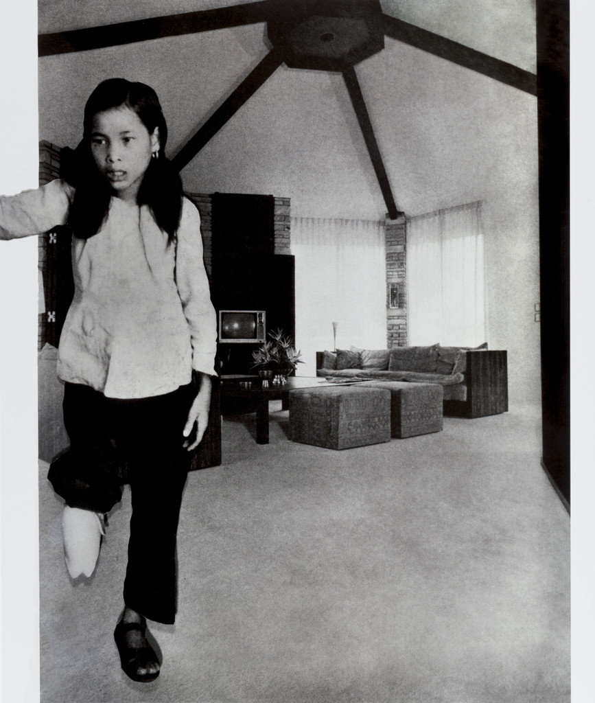 Tron (Amputee) from the series House Beautiful: Bringing the War Home