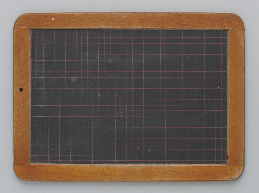 Gift 10: Drawing - Slate (Kindergarten material based on the educational theories of Friedrich Froebel)