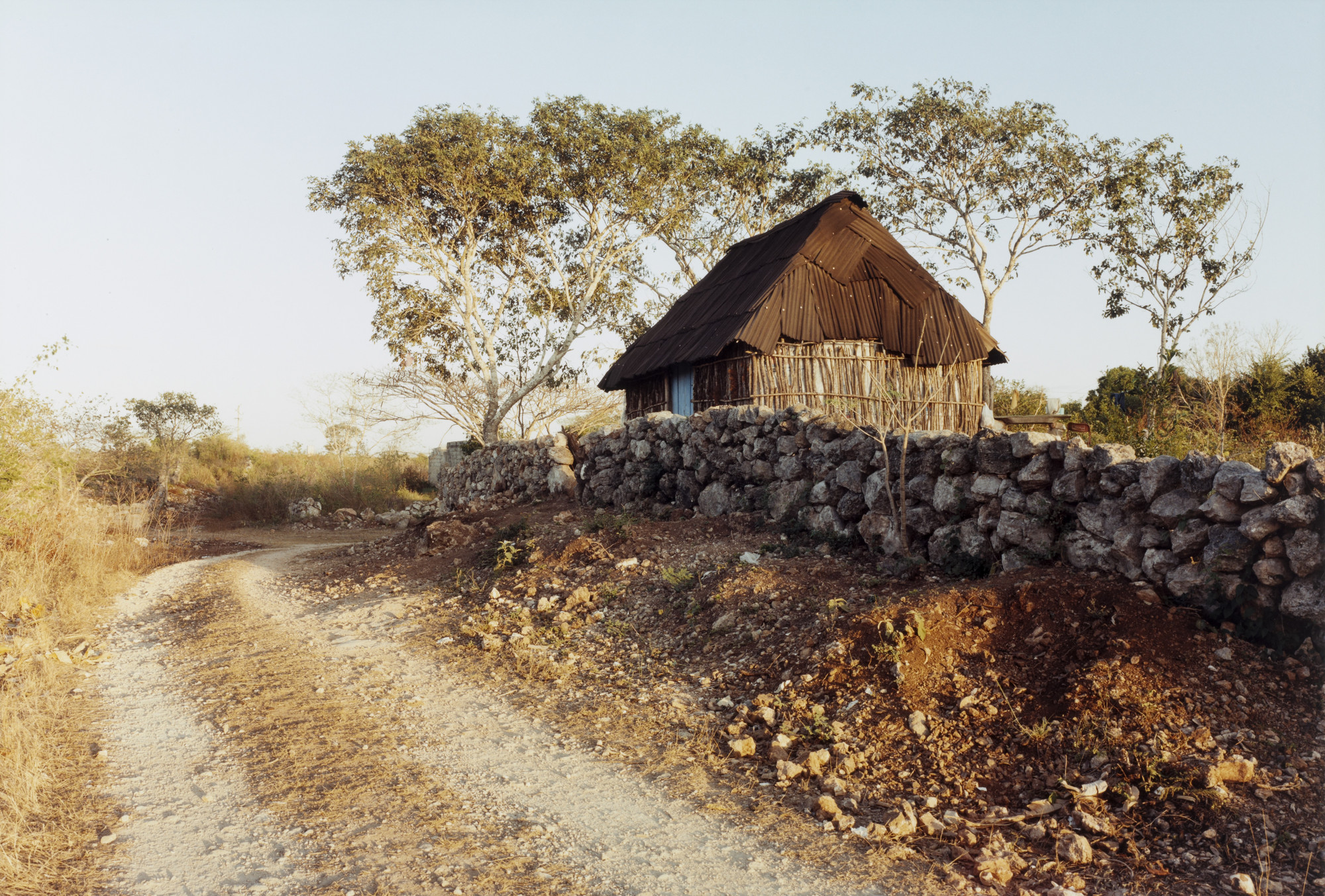 Eduardo Del Valle, Mirta Gómez. Hoctum, Yucatán Peninsula, Mexico, 1997