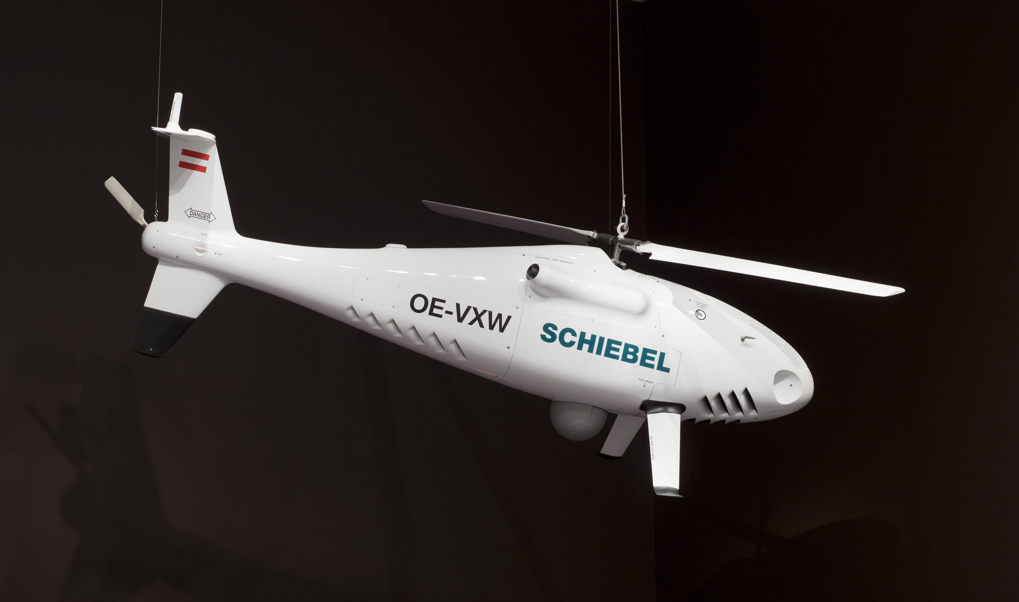 Gerhard Heufler, Hans Georg Schiebel. Camcopter S-100 Unmanned Aerial Vehicle. 2004