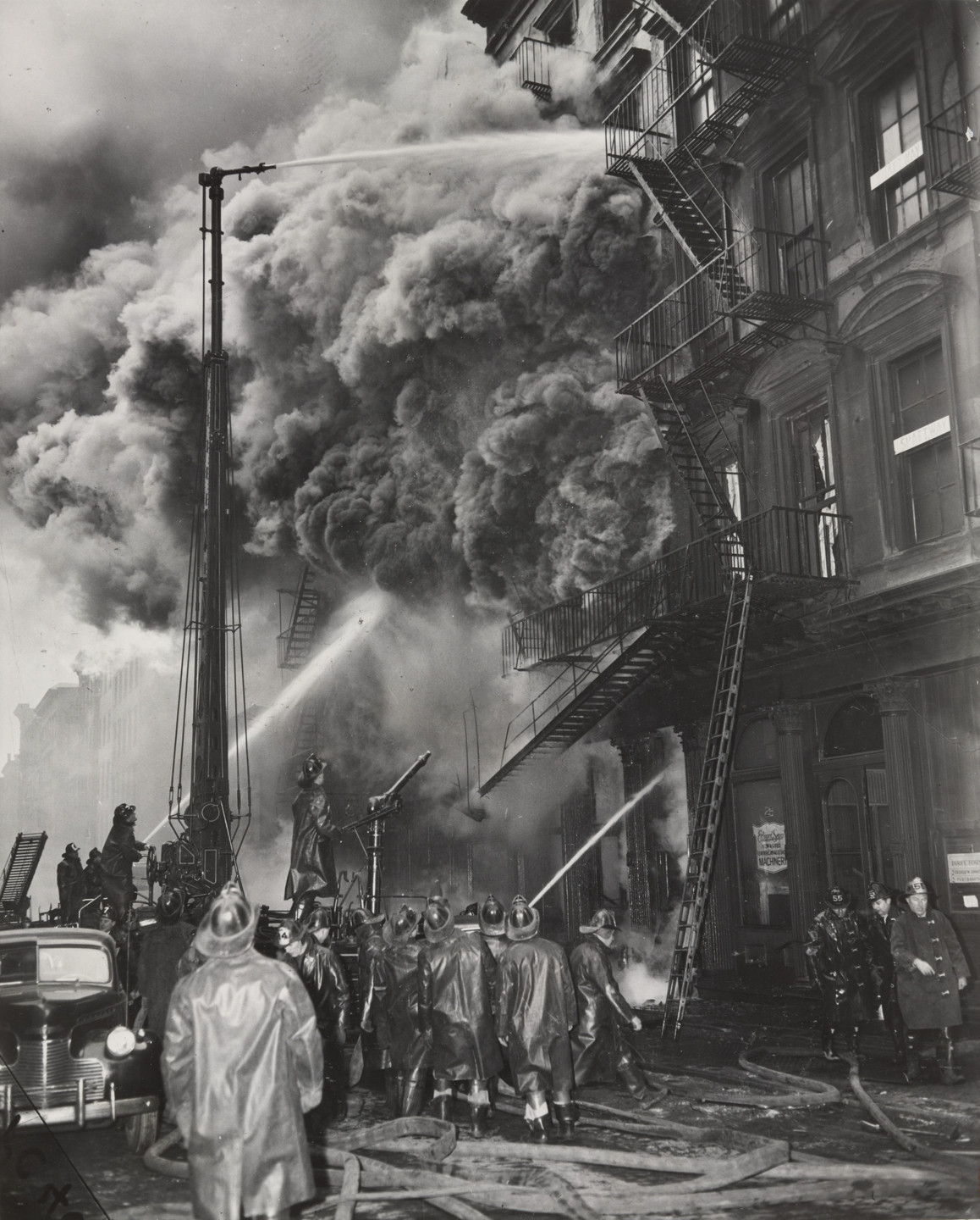 Pat Candido/The New York Daily News. Fire. 1948