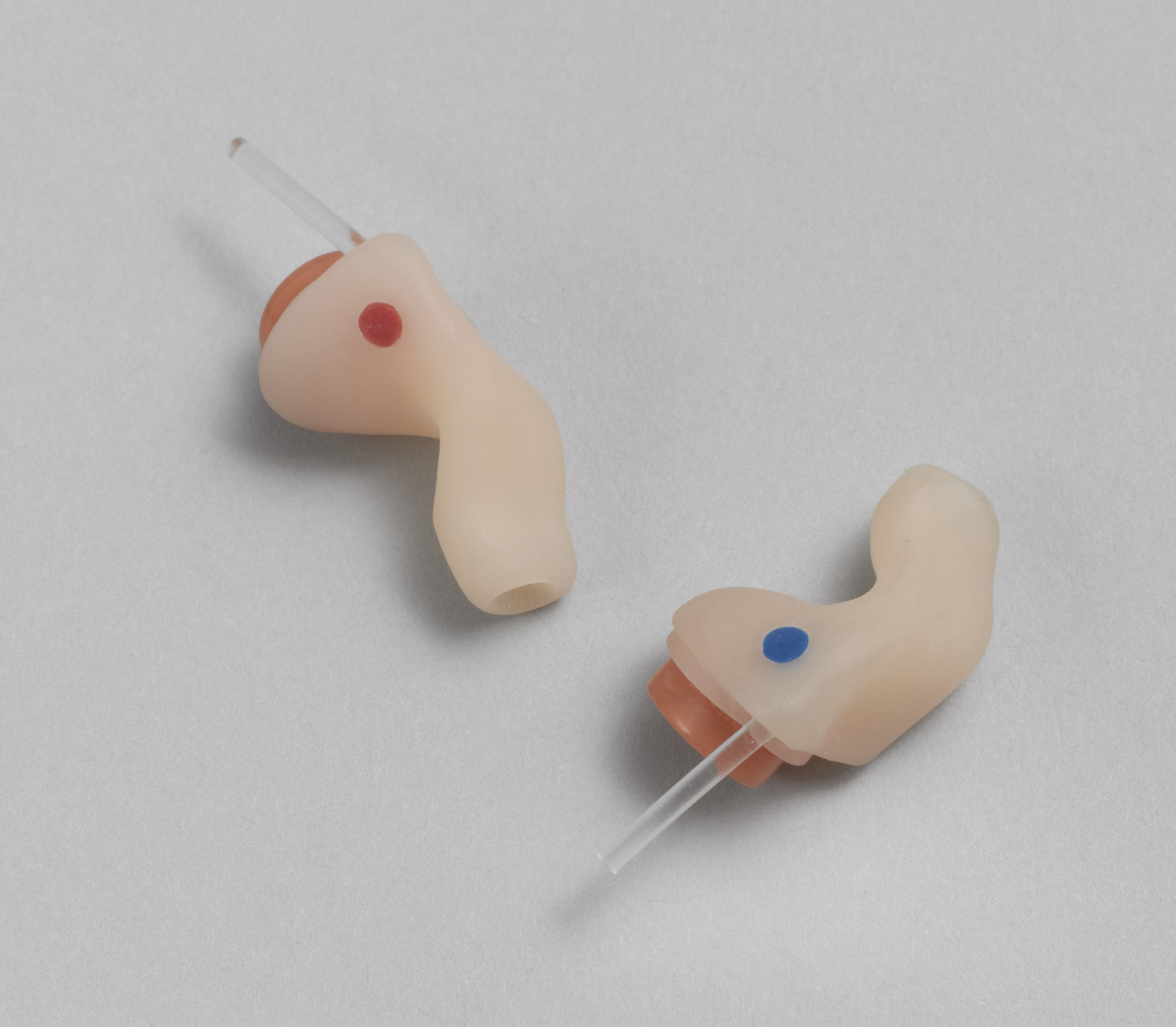 Westone Laboratories, Inc.. Westone ES49 musicians earplugs with ER15 filter. 1989