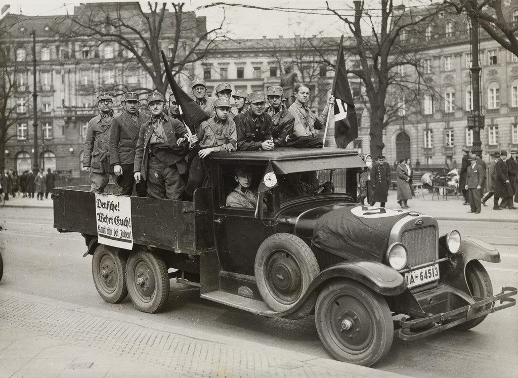 "'Shock Troops' of the Campaign: A Boycott Car"