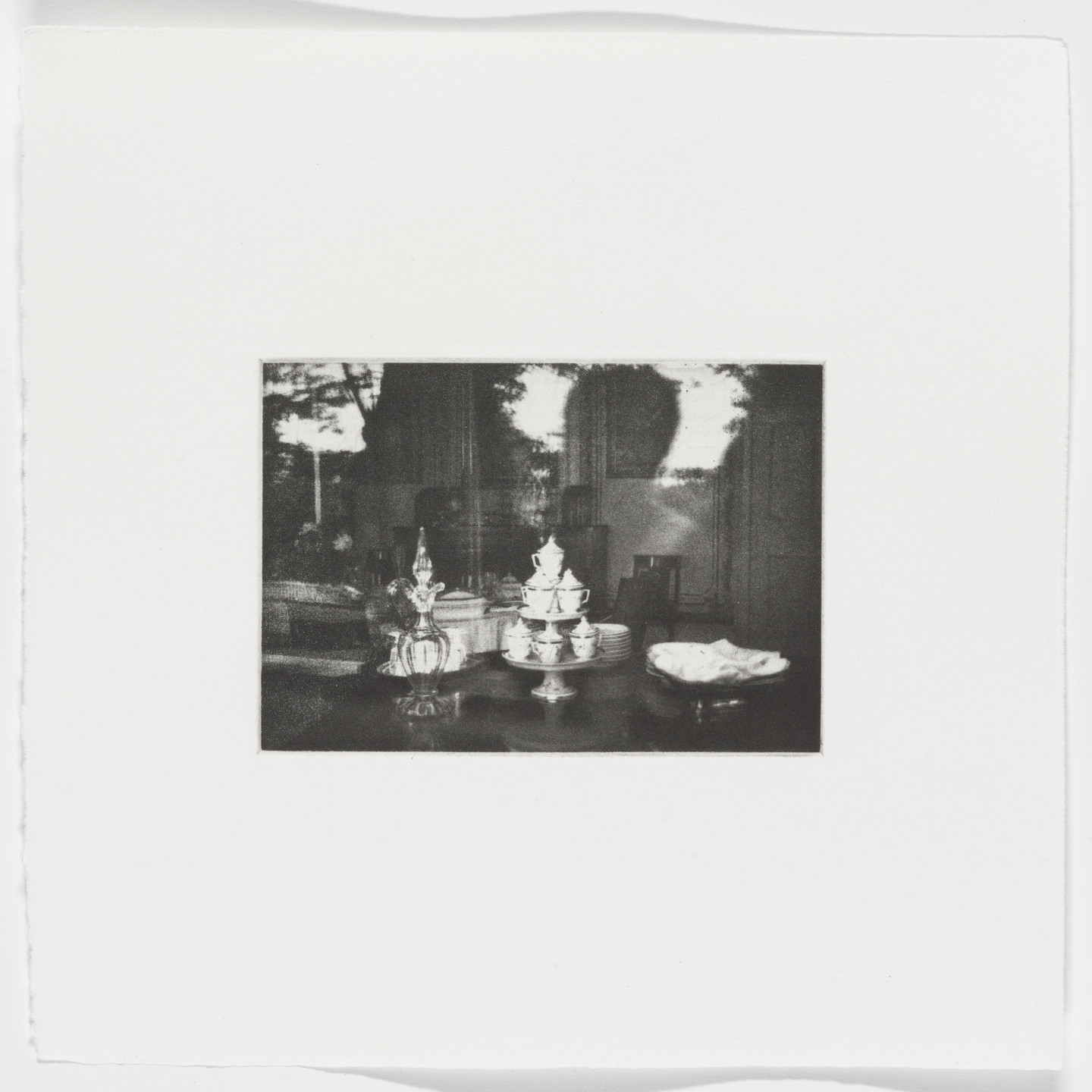 Lynne Yamamoto. Untitled from Eyes, Dark. 1999