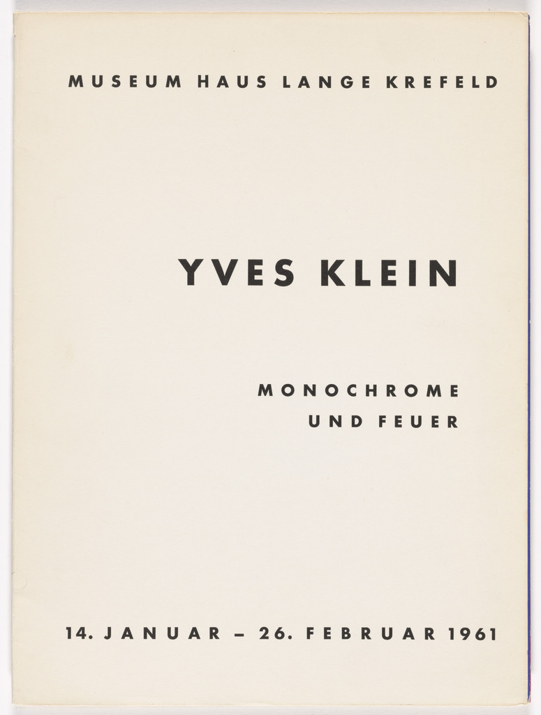 Monochrome und Feuer