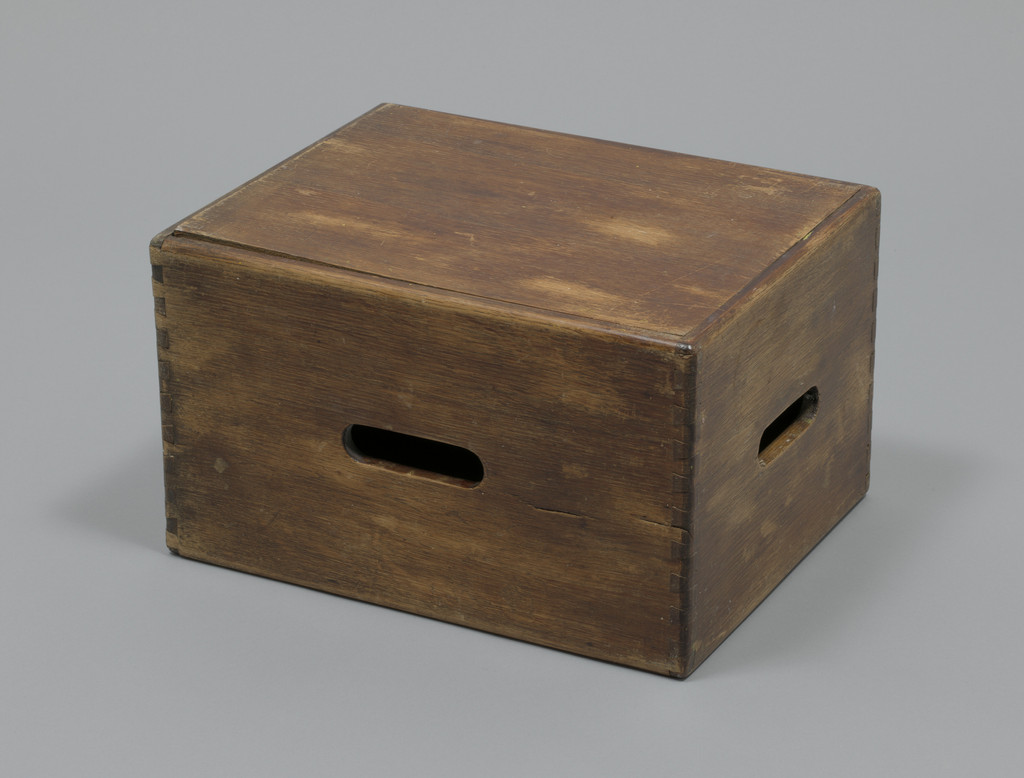 Cube stools
