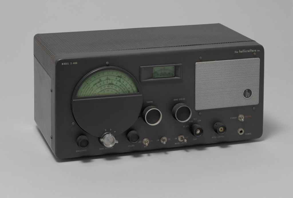 Communications Receiver (model S-40A)