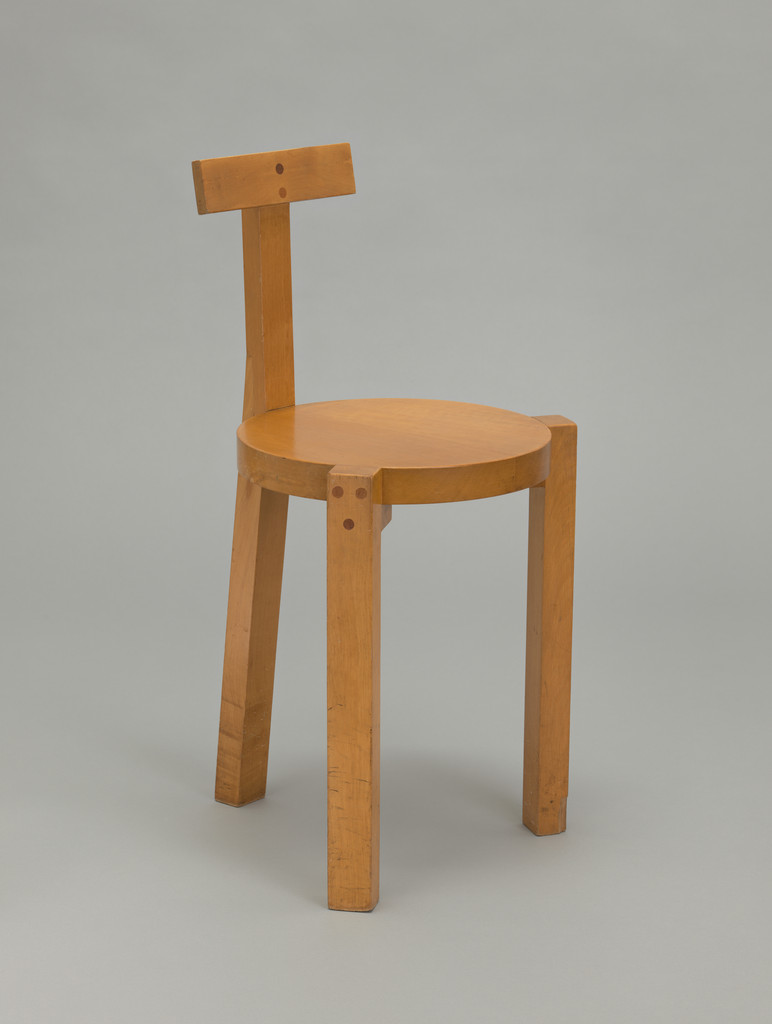 "Giraffe" chair