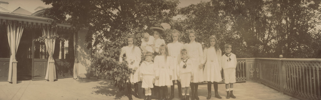 Grand Duchess Xenia Alexandrovna with the Children, All Standing, Peterhof