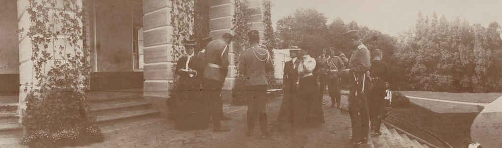 Grand Duchess Xenia Alexandrovna and Princess Maria Georgievna, Peterhof