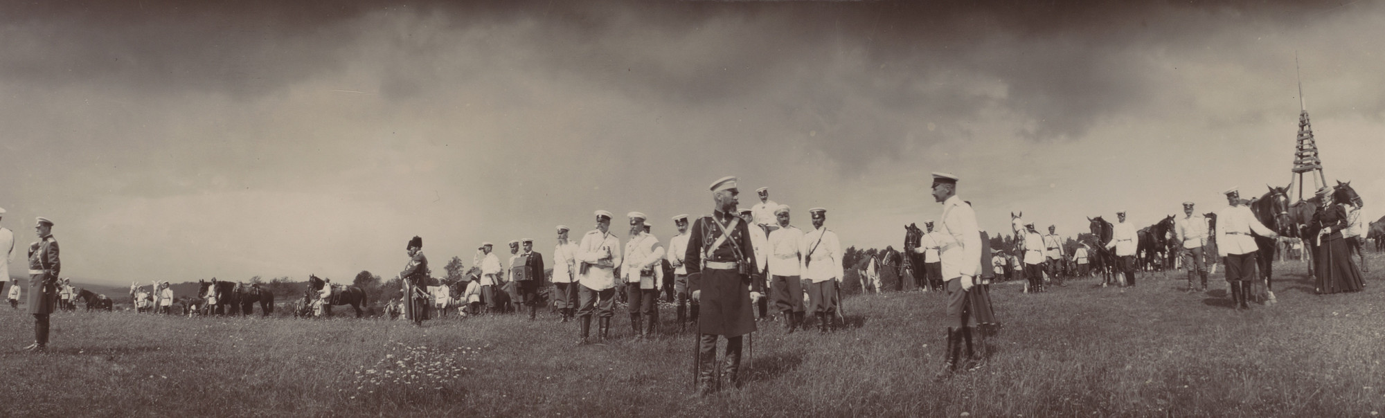 Unidentified photographer. Count Vladimir Fredericks, General Derfeling, Maneuvers, Peterhof