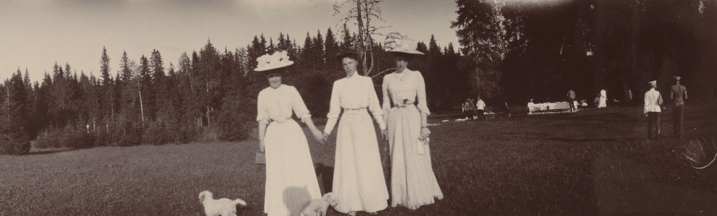 Grand Duchess Olga Alexandrovna Between Two Women in Hats, Gatchino
