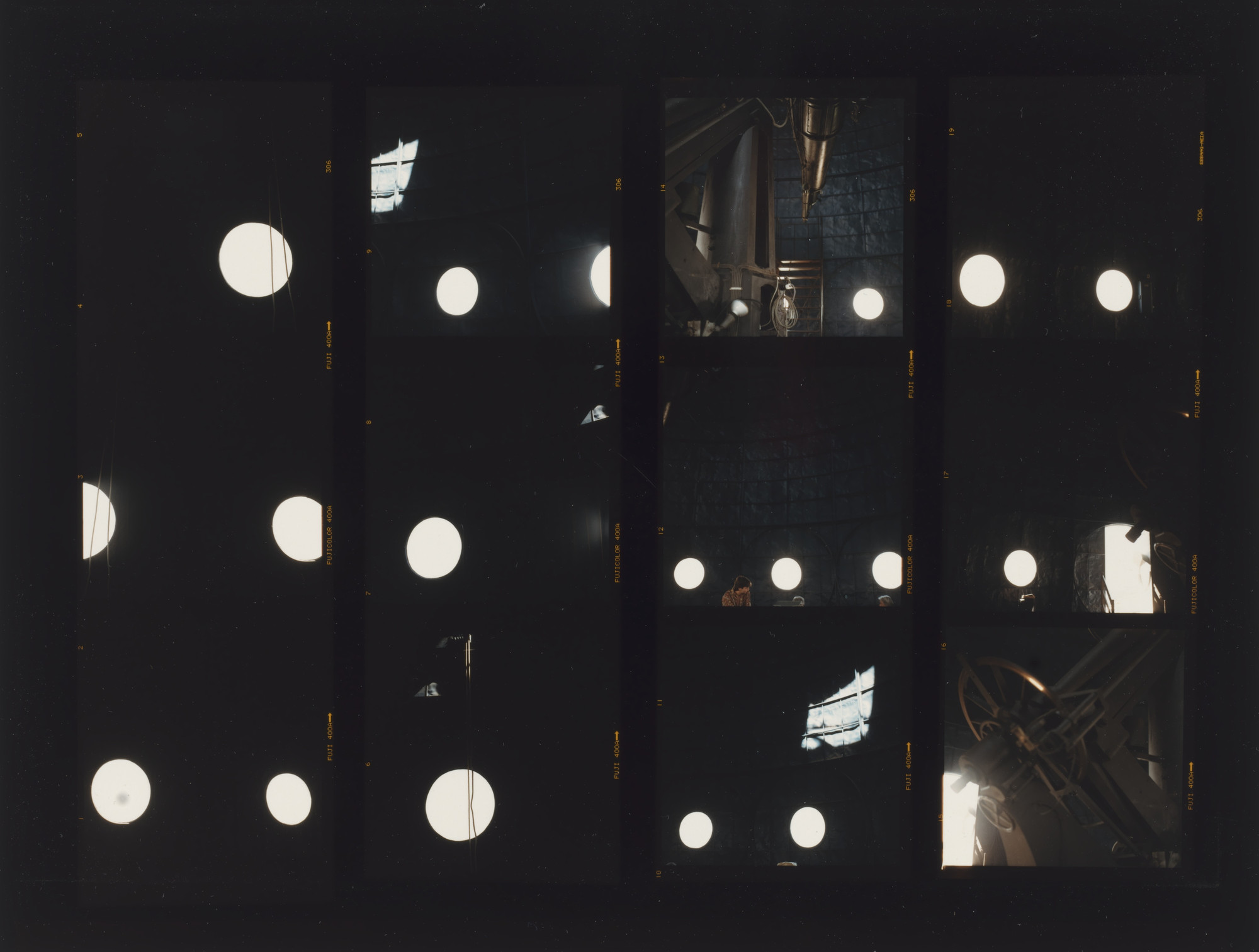 Jan Dibbets. Windows
