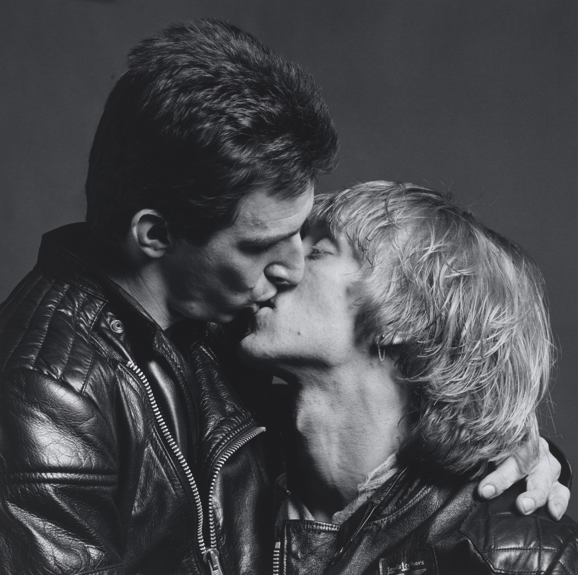 Robert Mapplethorpe. Larry and Bobby Kissing. 1979 | MoMA