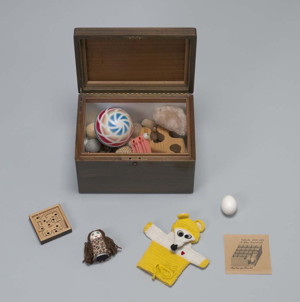 Valoche / A Flux Travel Aid