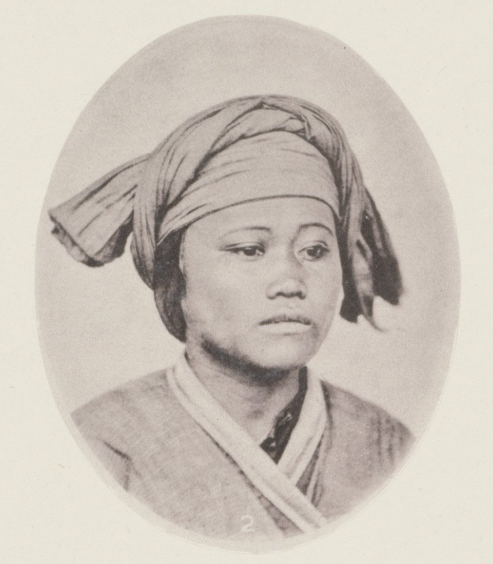 John Thomson. Pepohoan Female Head