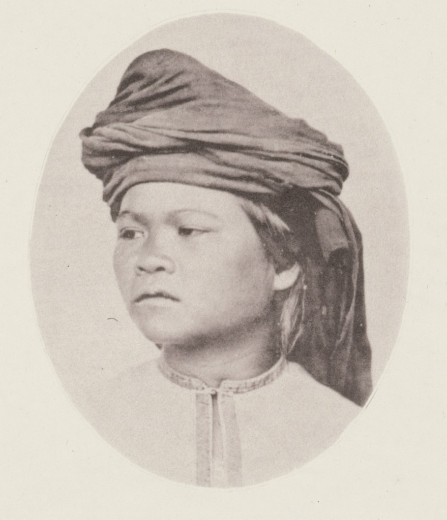 Pepohoan Female Head