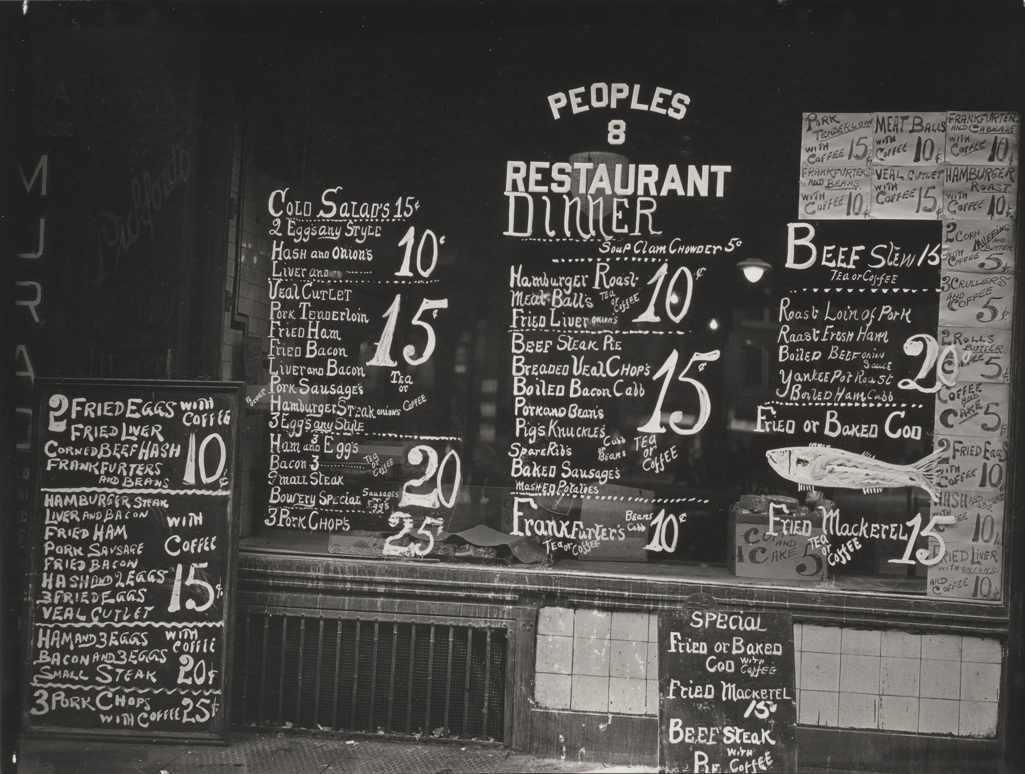 Walker Evans. Bowery Lunchroom, New York