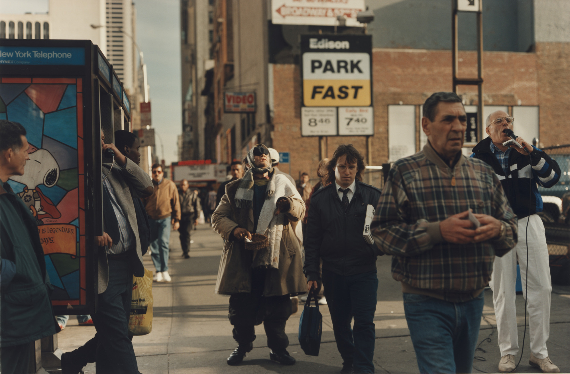 Philip-Lorca diCorcia. New York. 1993 | MoMA