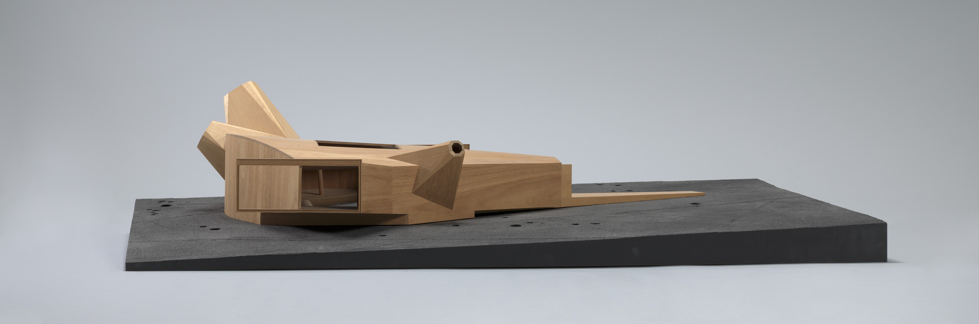 Smiljan Radić. Casa para el Poema del Ángulo Recto, Vilches, Chile. 2010–2012