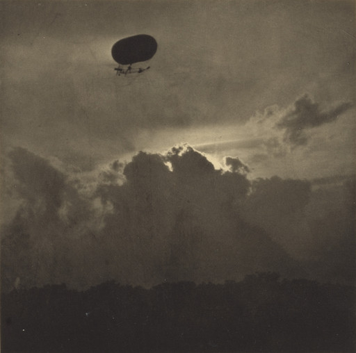 Alfred Stieglitz. A Dirigible. 1910