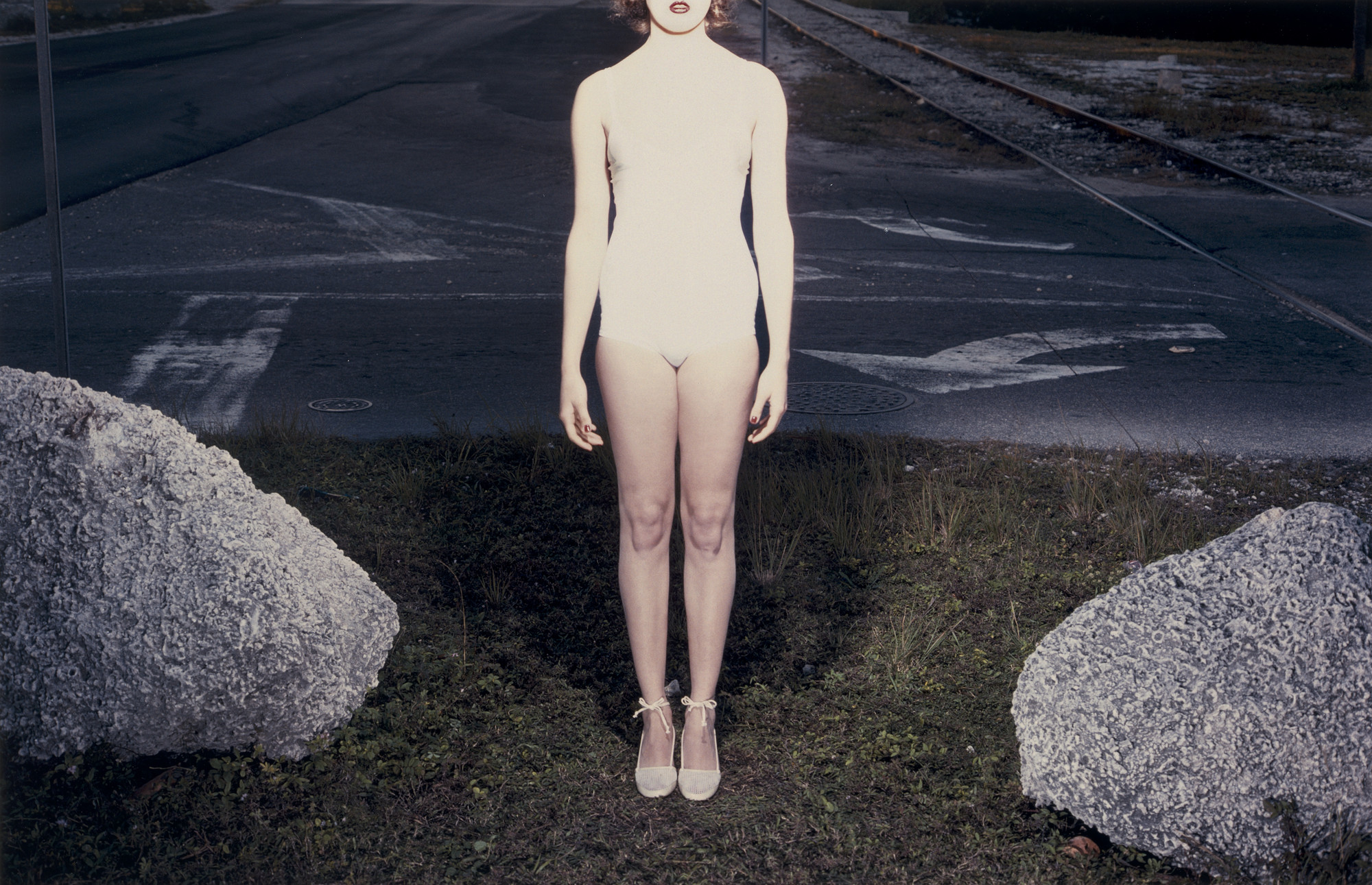 Guy Bourdin　ギイ・ブルダン Guy Bourdin. Charles Jourdan. Spring 1978 | MoMA
