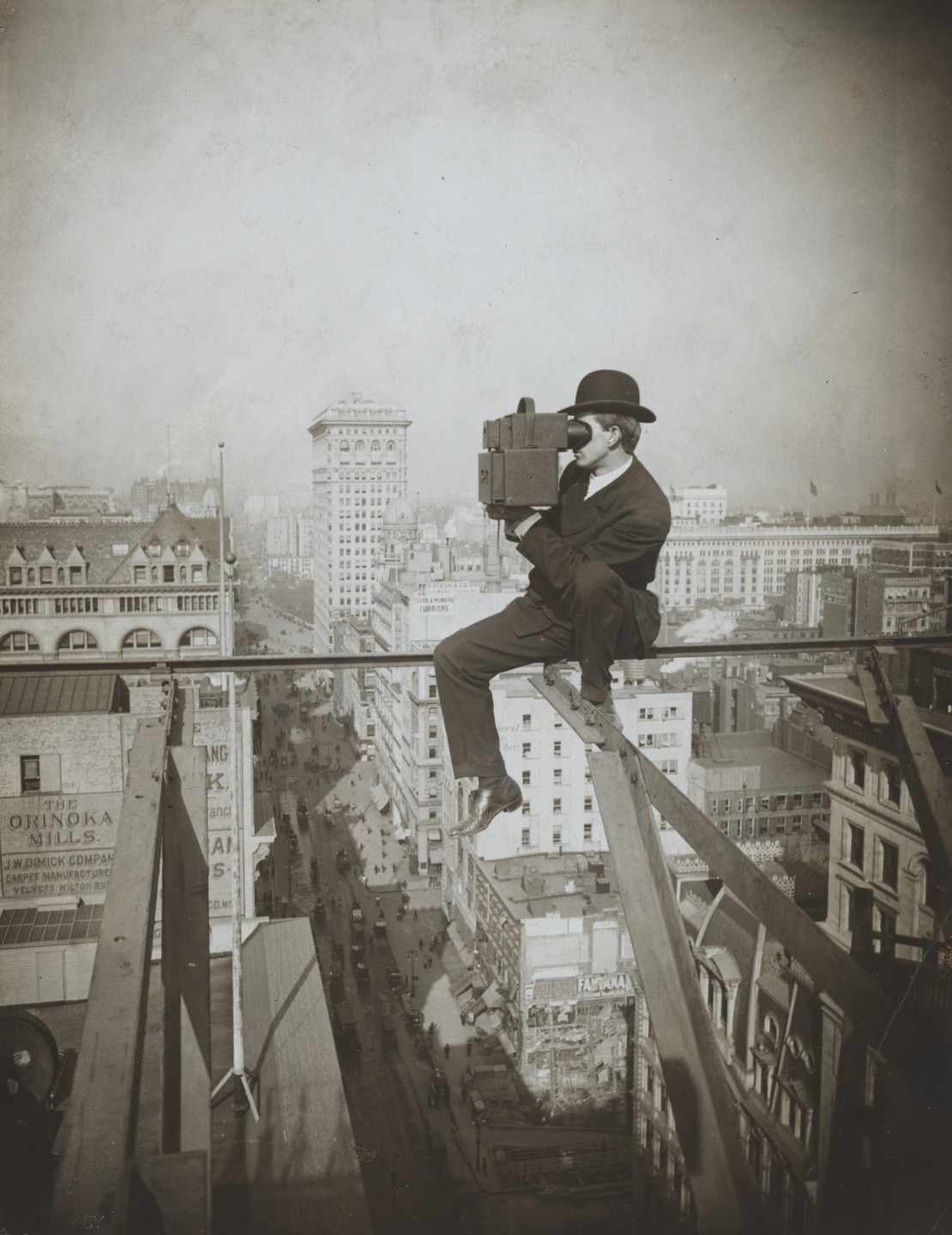 Underwood and Underwood. Above Fifth Avenue, Looking North. 1905