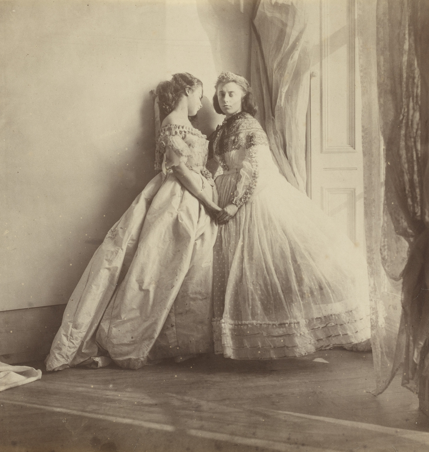Clementina, Lady Hawarden. Grace Maude and Clementina Maude. c. 1863