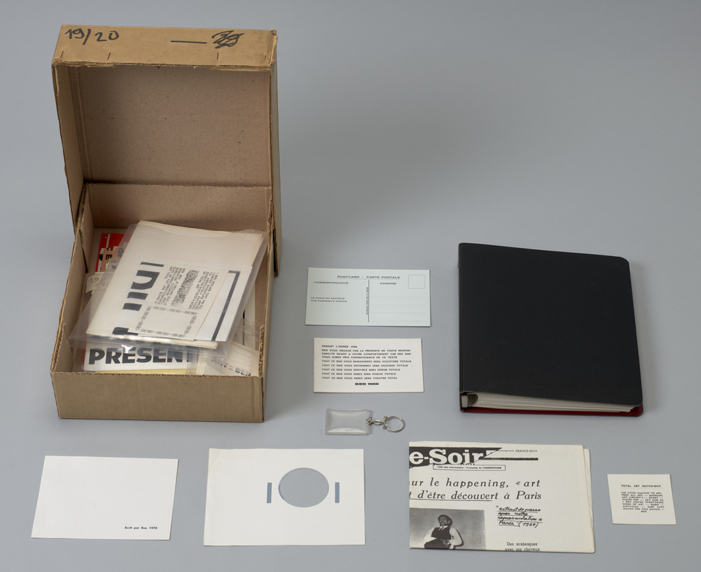 Écrit pour la gloire à force de tourner en rond et d'être jaloux