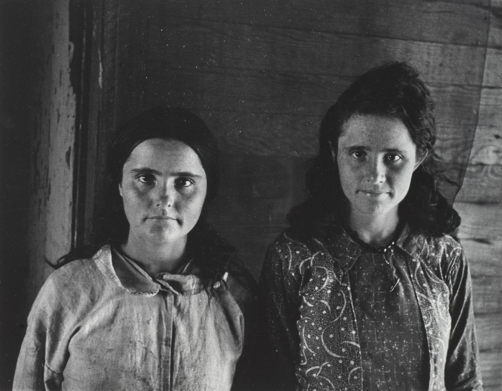 Elizabeth and Dora Mae Tengle, Hale County, Alabama