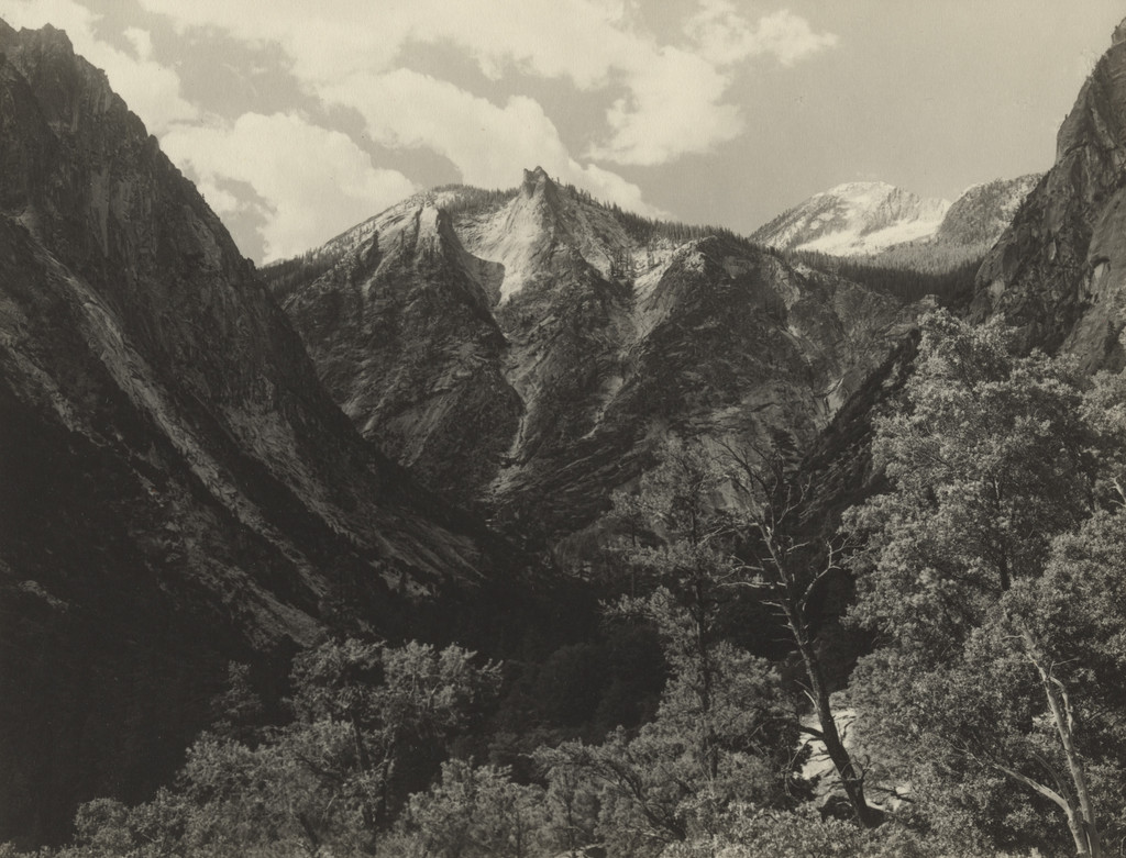 Lower Paradise Valley - The Sphinx, Avalanche Peak