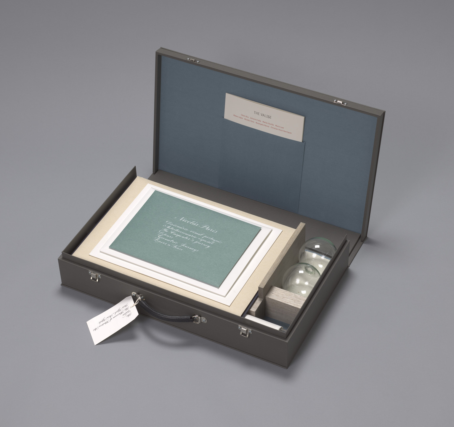 Various Artists, Johanna Calle, Matías Duville, Maria Laet, Mateo López, Nicolás Paris, Rosângela Rennó, Christian Vinck Henriquez. The Valise. 2015–17, published 2017