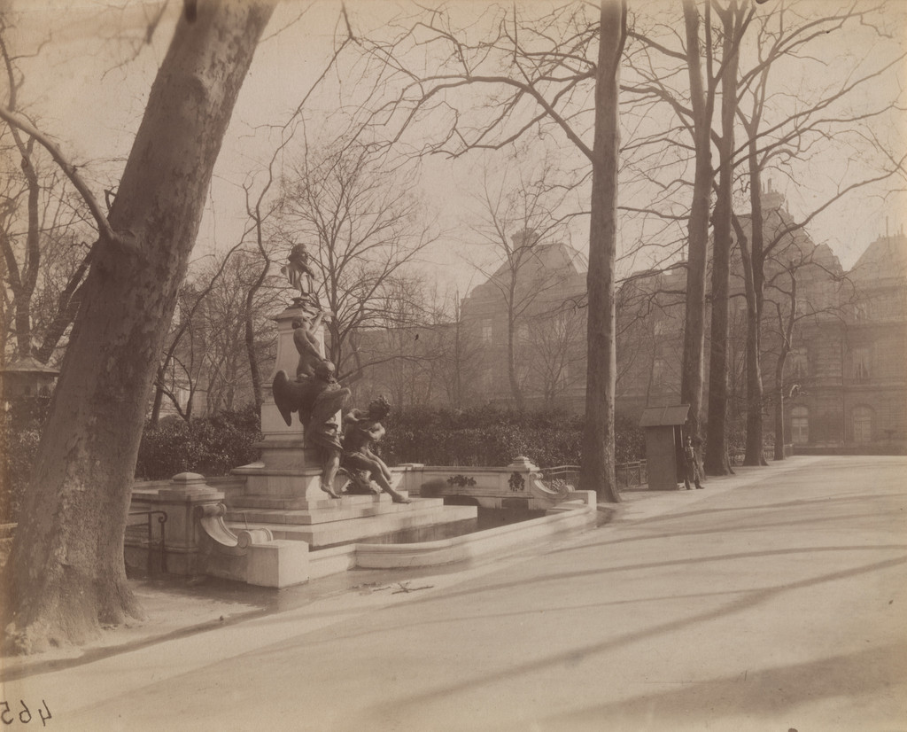 Jardin Luxembourg. Monument de Delacroix