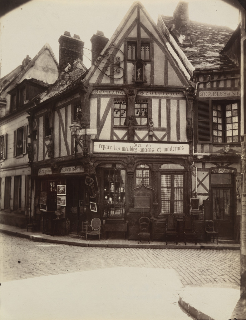 Compiègne. Maison rue des Lombards