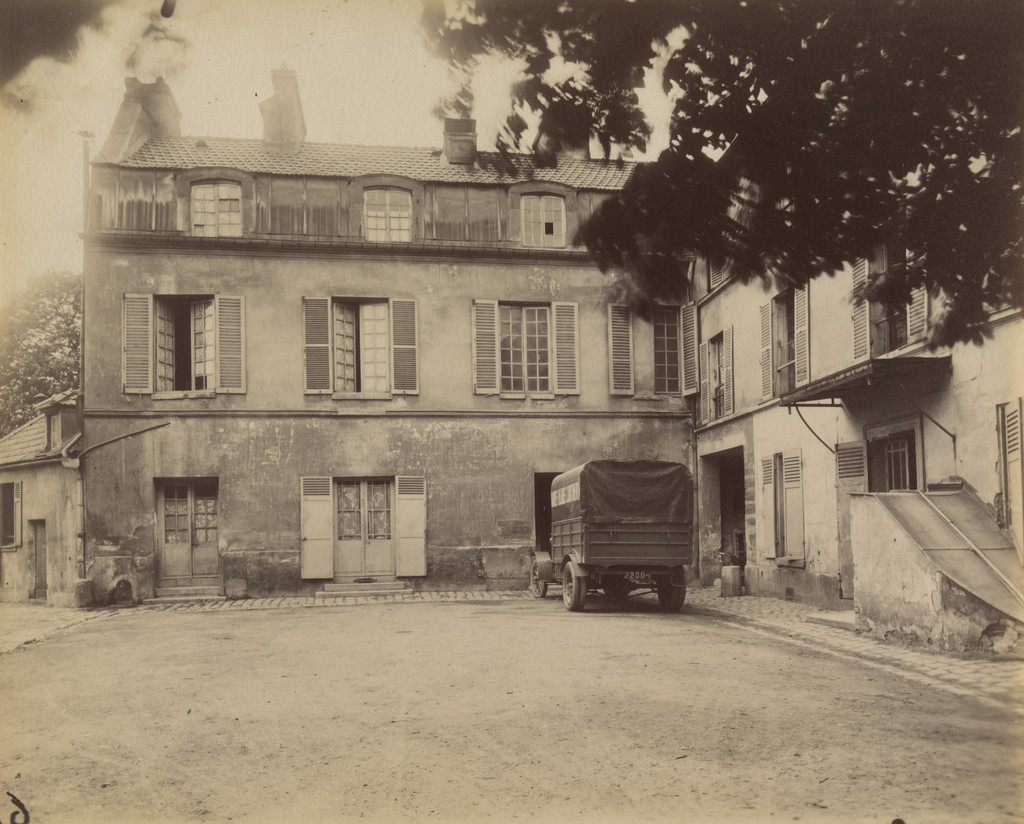 Ancien Chateau de Villiers, 65 rue de Villiers. Neuilly-sur-Seine