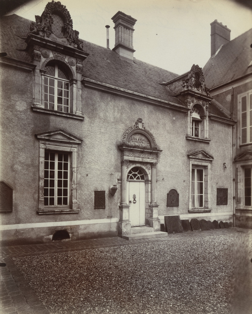 Étampes. Maison de Diane de Poitiers