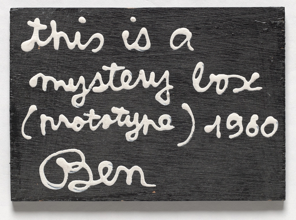 Plaque for Boîte mystère