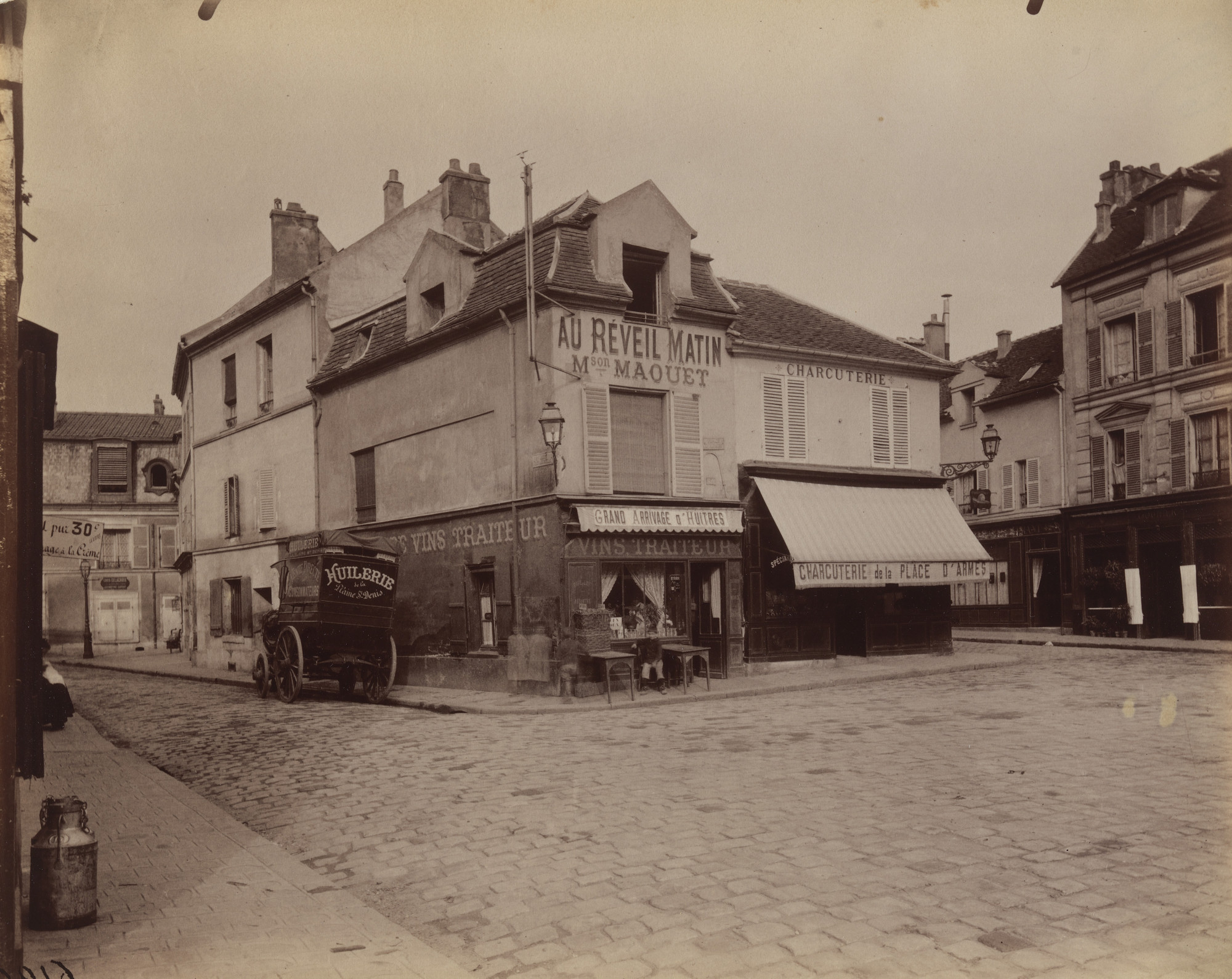 Eugène Atget. St. Ouen. Place d'Armes