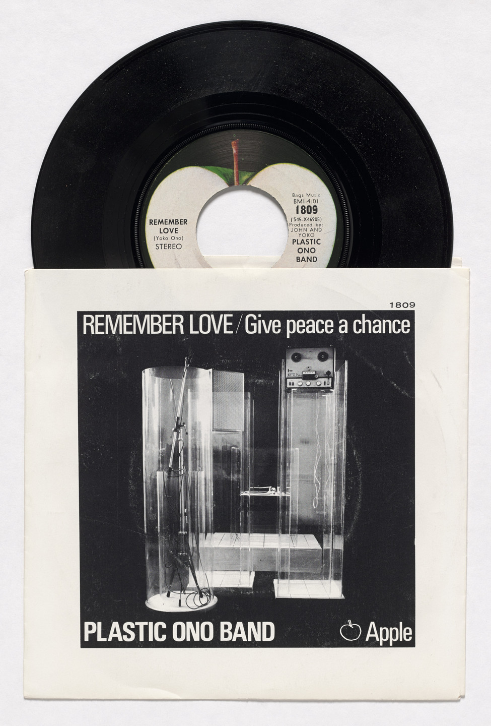 Plastic Ono Band, Yoko Ono, John Lennon. Give peace a chance / Remember Love. 1969