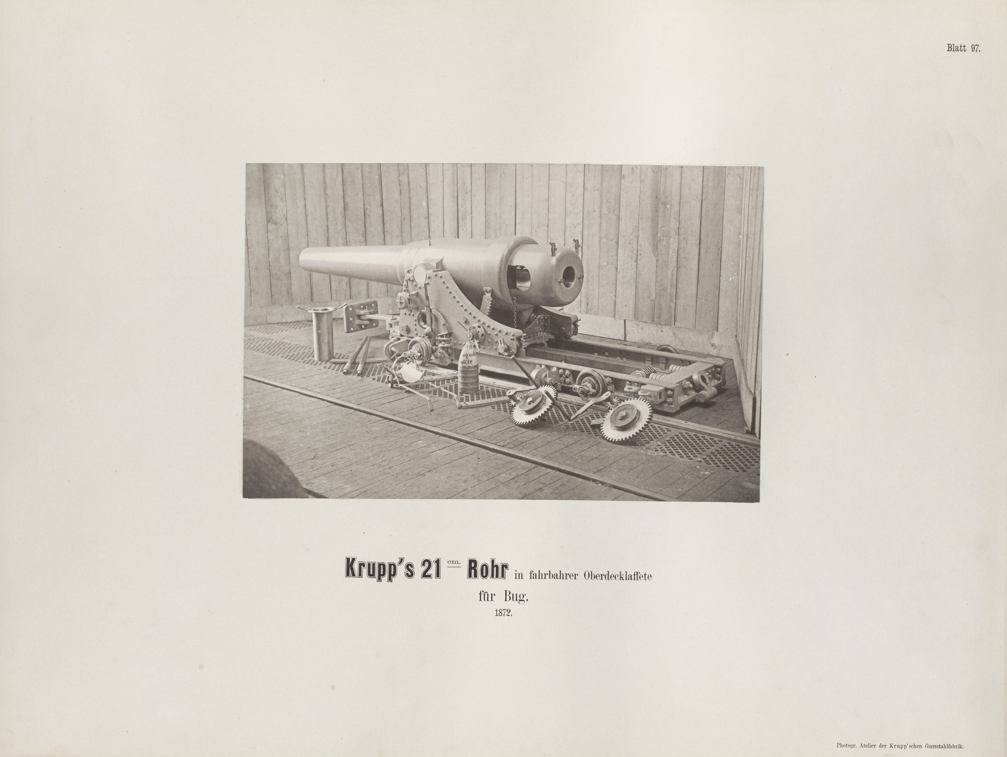 Hugo van Werden. Krupp's 21 cm. Rohr in fajrnajrer Oberdecklaffete fur Bug.