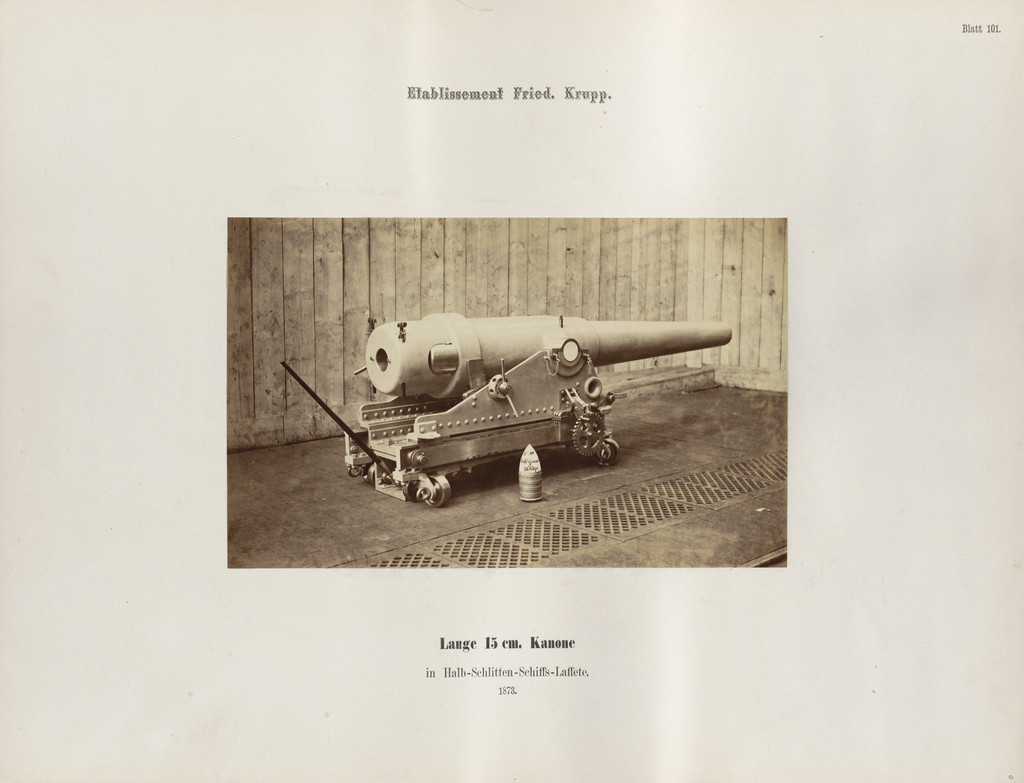 Lange 15 cm. Kanone in Halb-Schlitten-Schiffs-Laffete