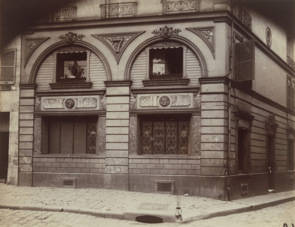 Untitled, Eugène Atget, 1921, Albumen silver print