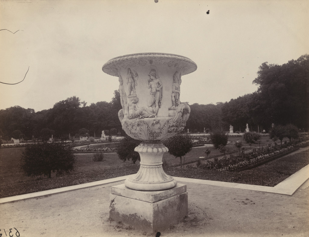 Versailles, Vase par Cornu