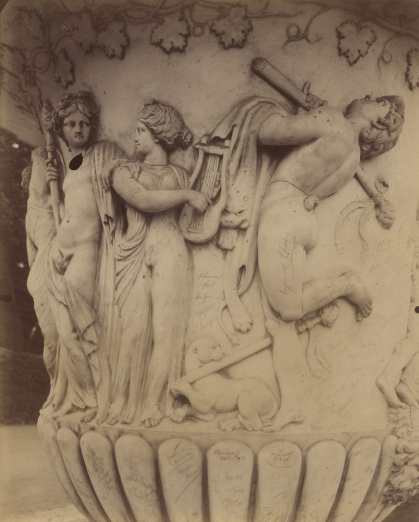 Versailles, vase (détail)