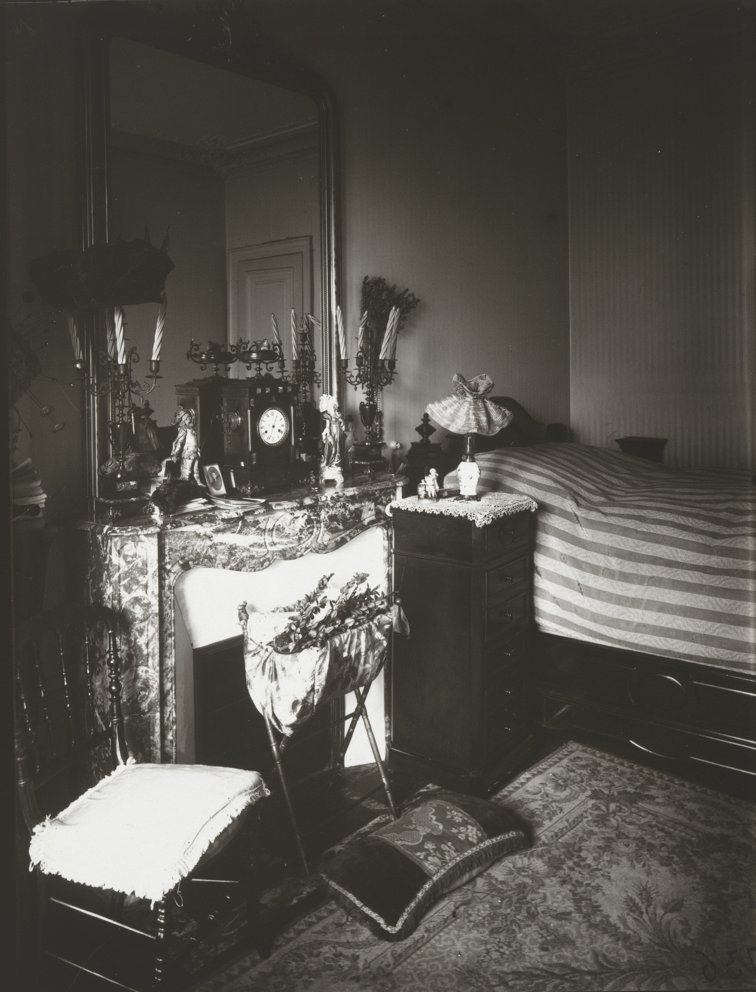 Eugène Atget. Interior