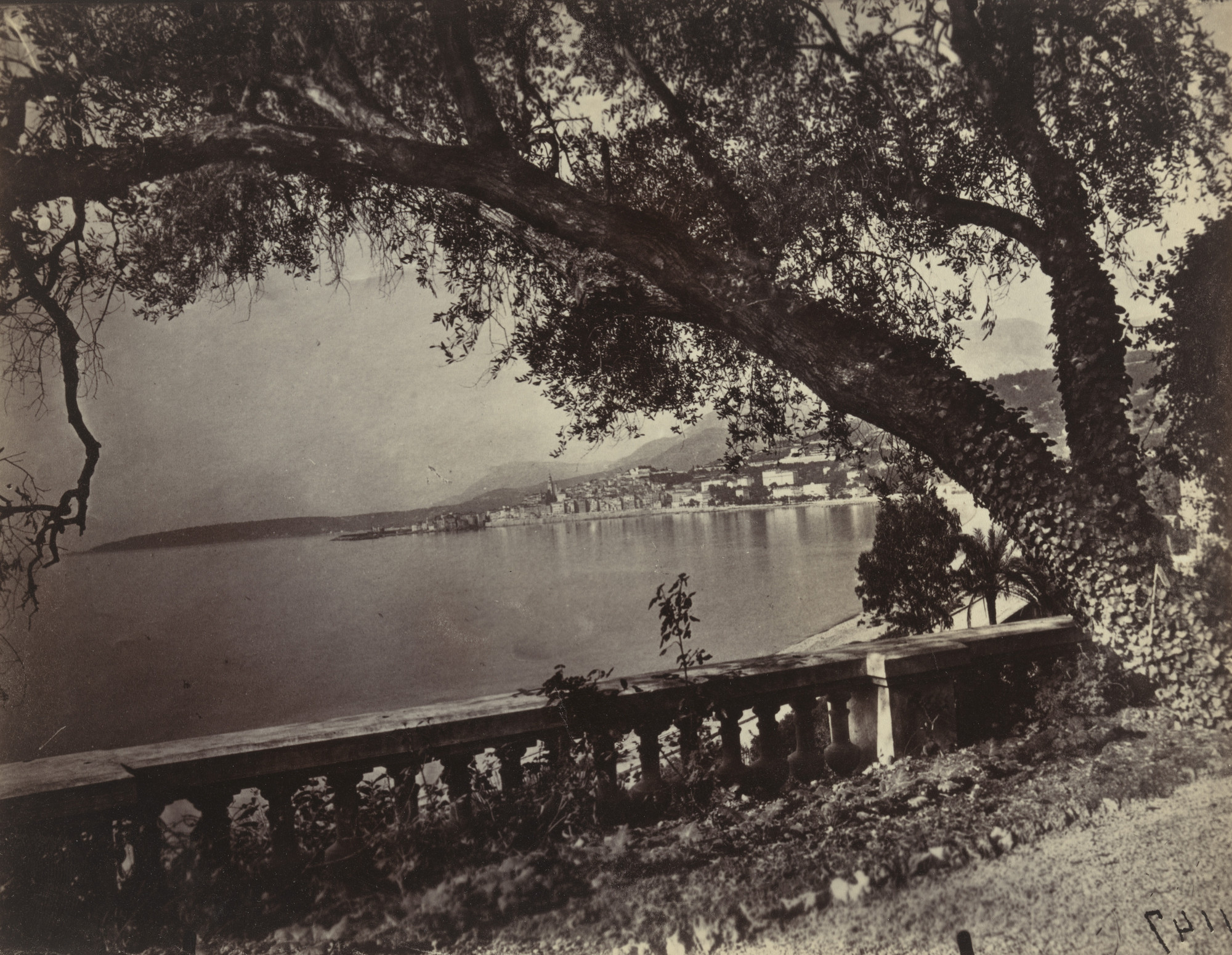 Eugène Atget. Menton