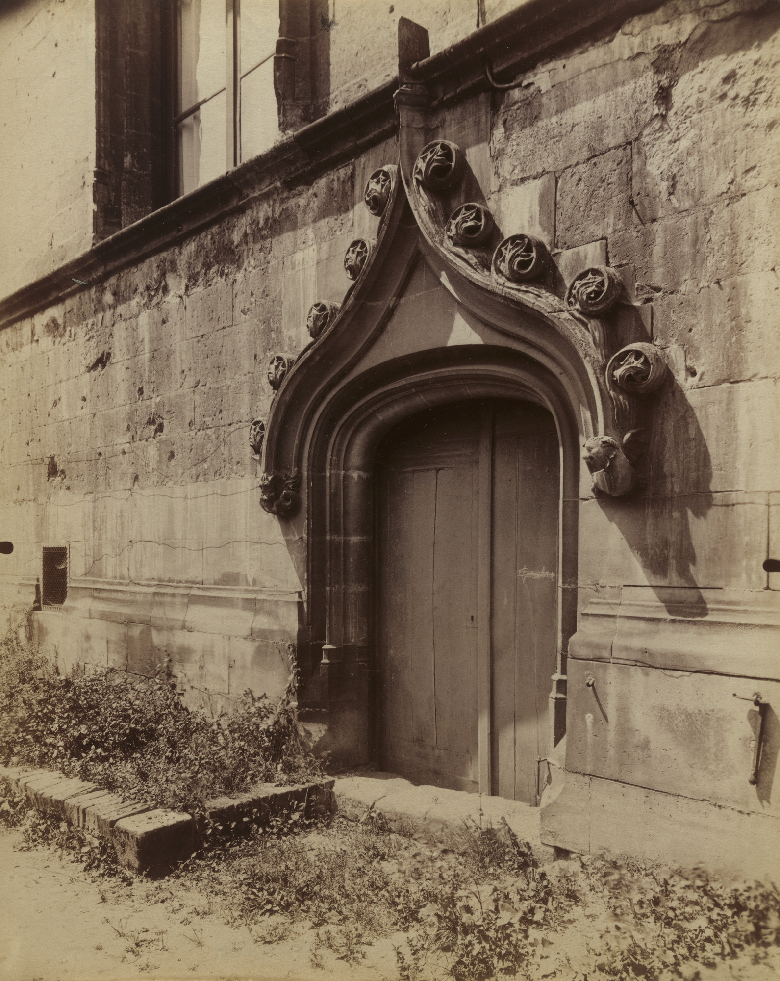 Eugène Atget. Beauvais, Palais de Justice
