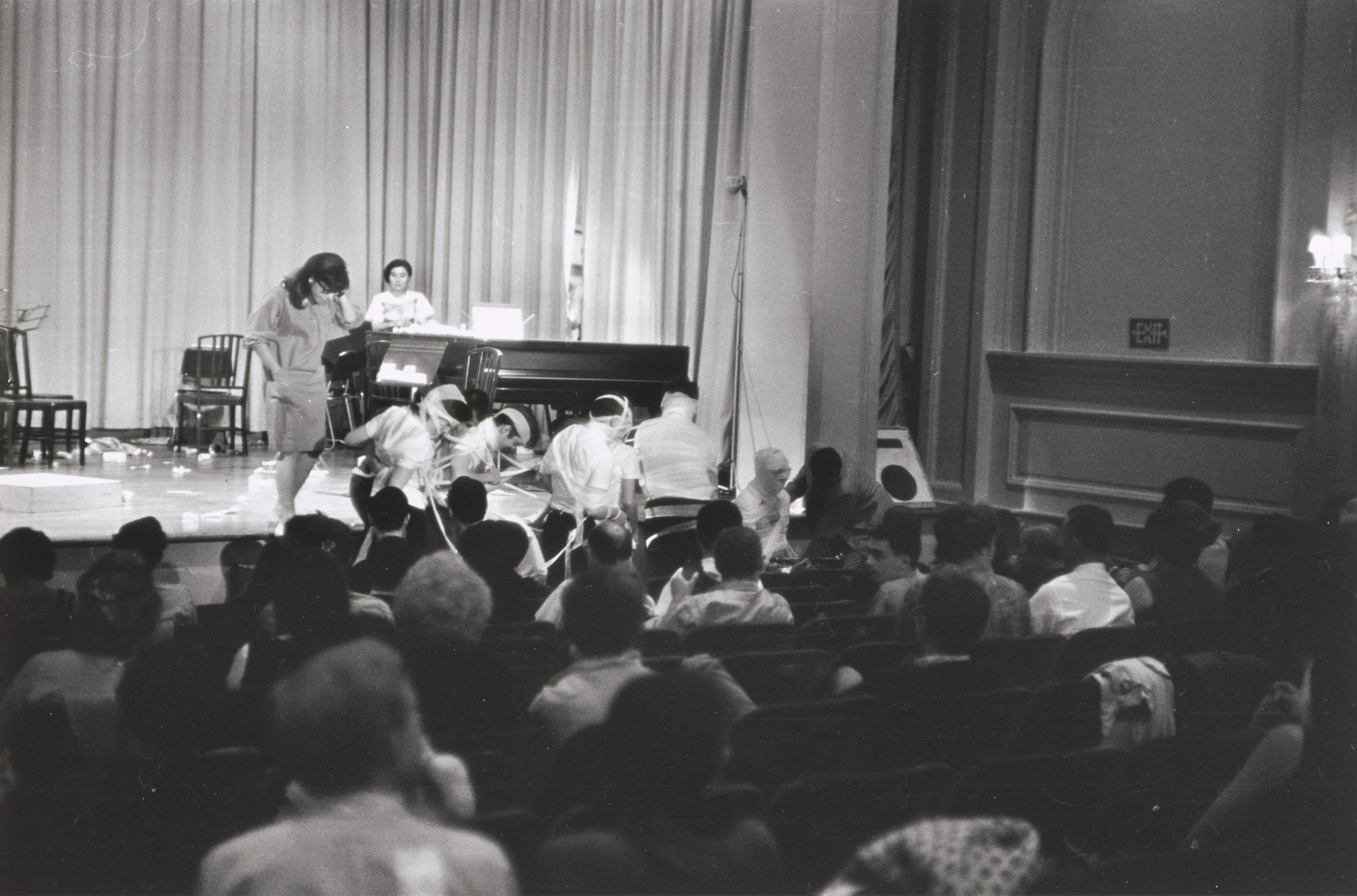 Fred W. McDarrah. Sky Piece for Jesus Christ, performed during Fluxorchestra at Carnegie Recital Hall, New York, September 25, 1965